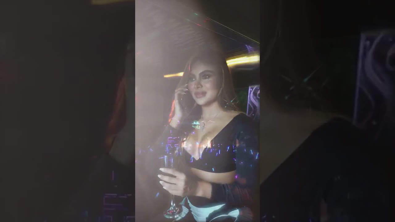 Laura sanchez medellin fiesta