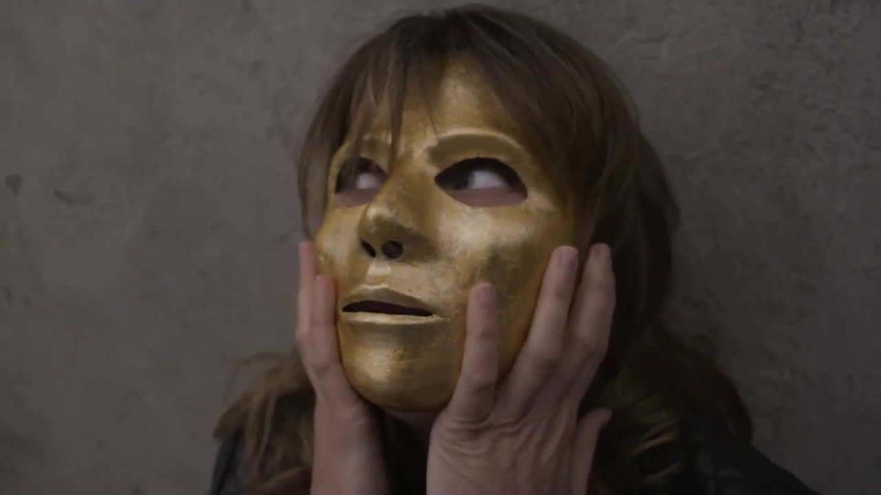 The masked female cartel leader – Scenes 5 and 6
