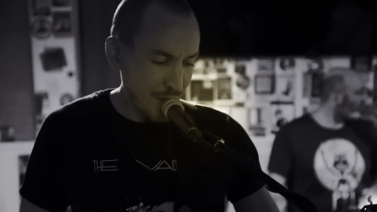 The Vacuums -  Weight lifting