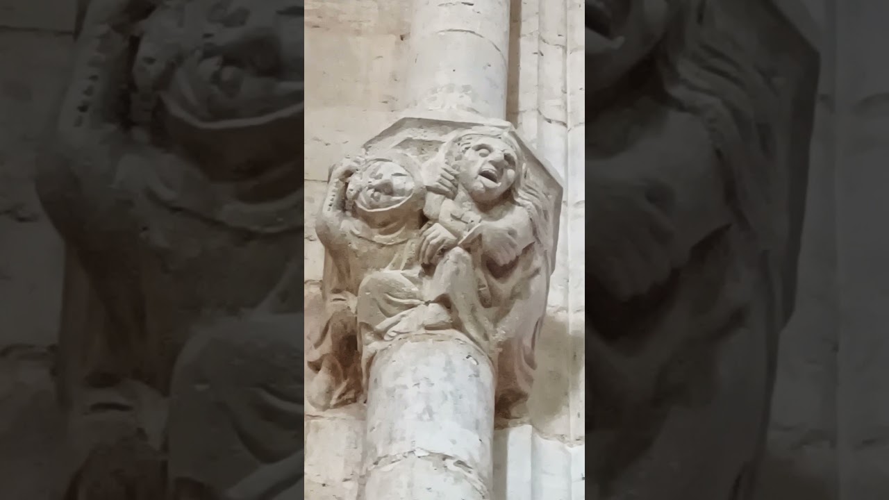 LARCHANT BASILIQUE SAINT MATHURIN FOLIE FOUS D&Eacute;MENCE CRAZY LOCURA