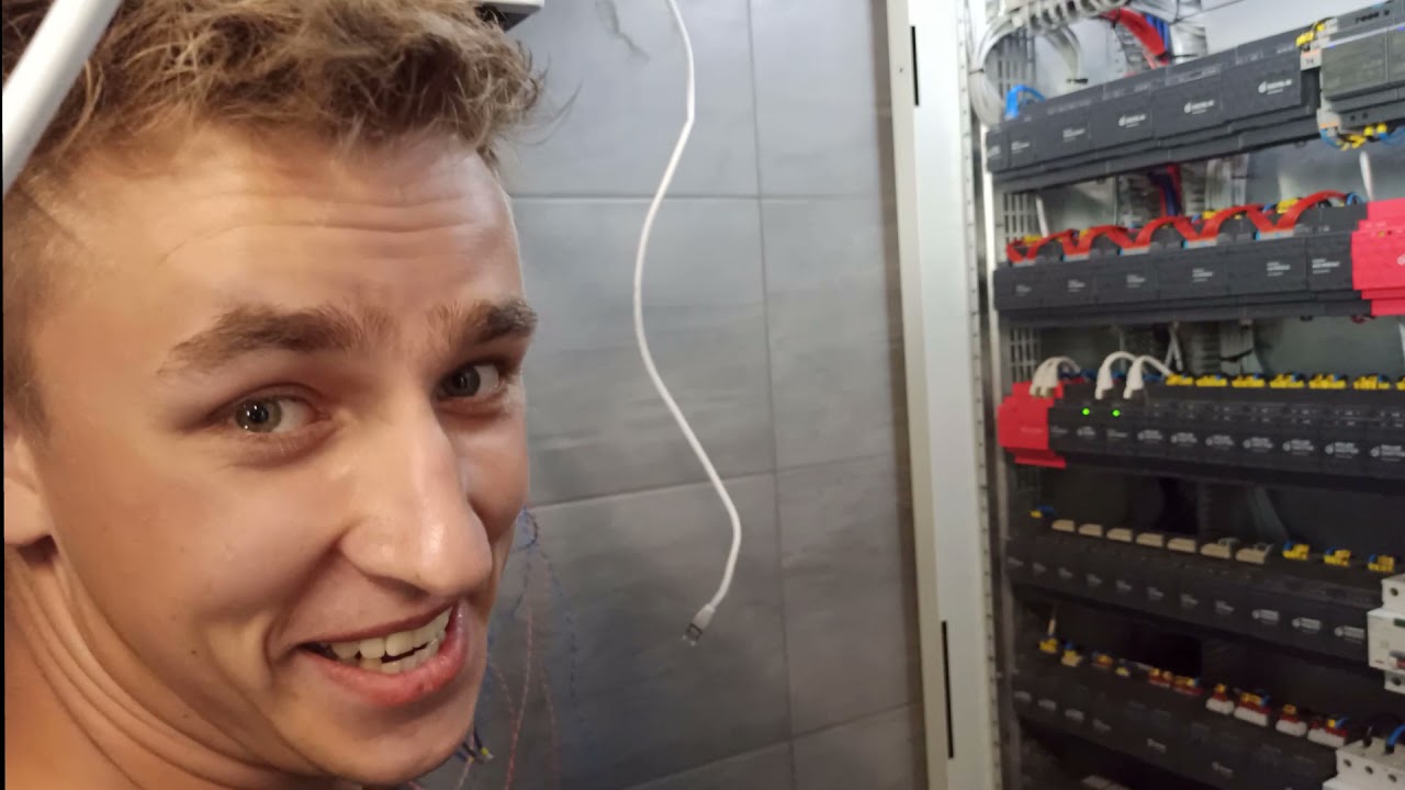 Dzienny VLOG #7 Agregaty SZR-y elektryczne HS-y monitory i pierdoły