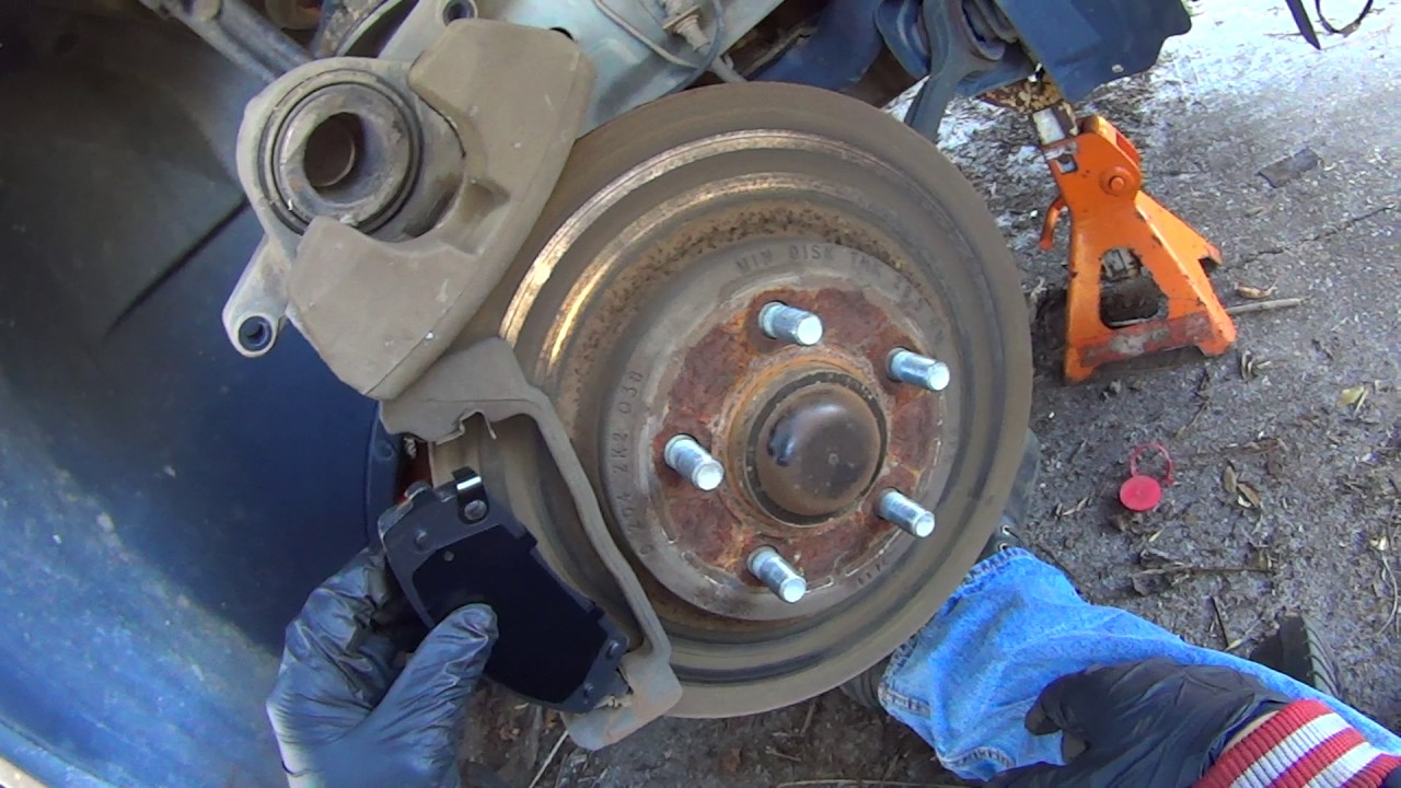 Chrysler 300 Dodge Charger Front Brake Pad Replacement