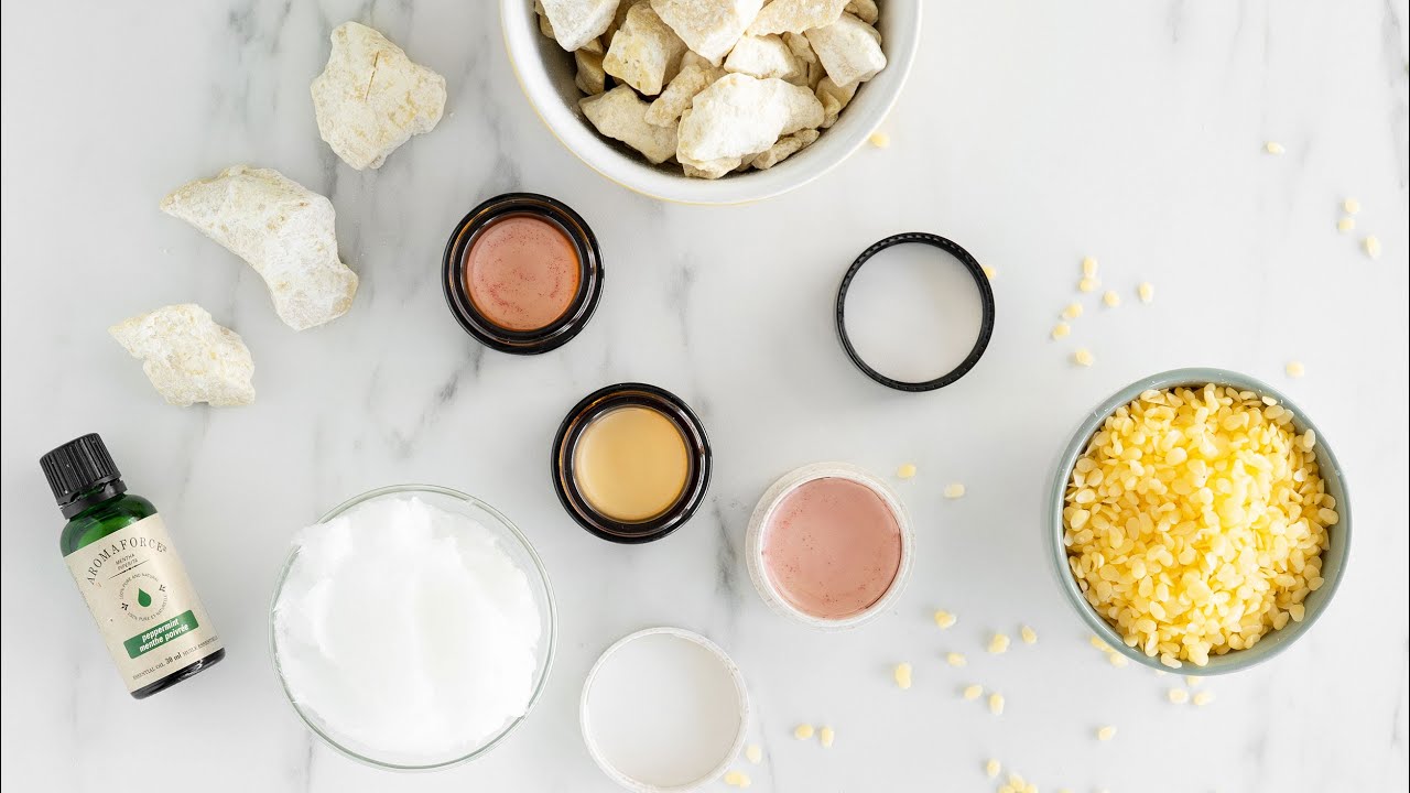 DIY Lip Balm • 3 Ingredients • 100% Natural!