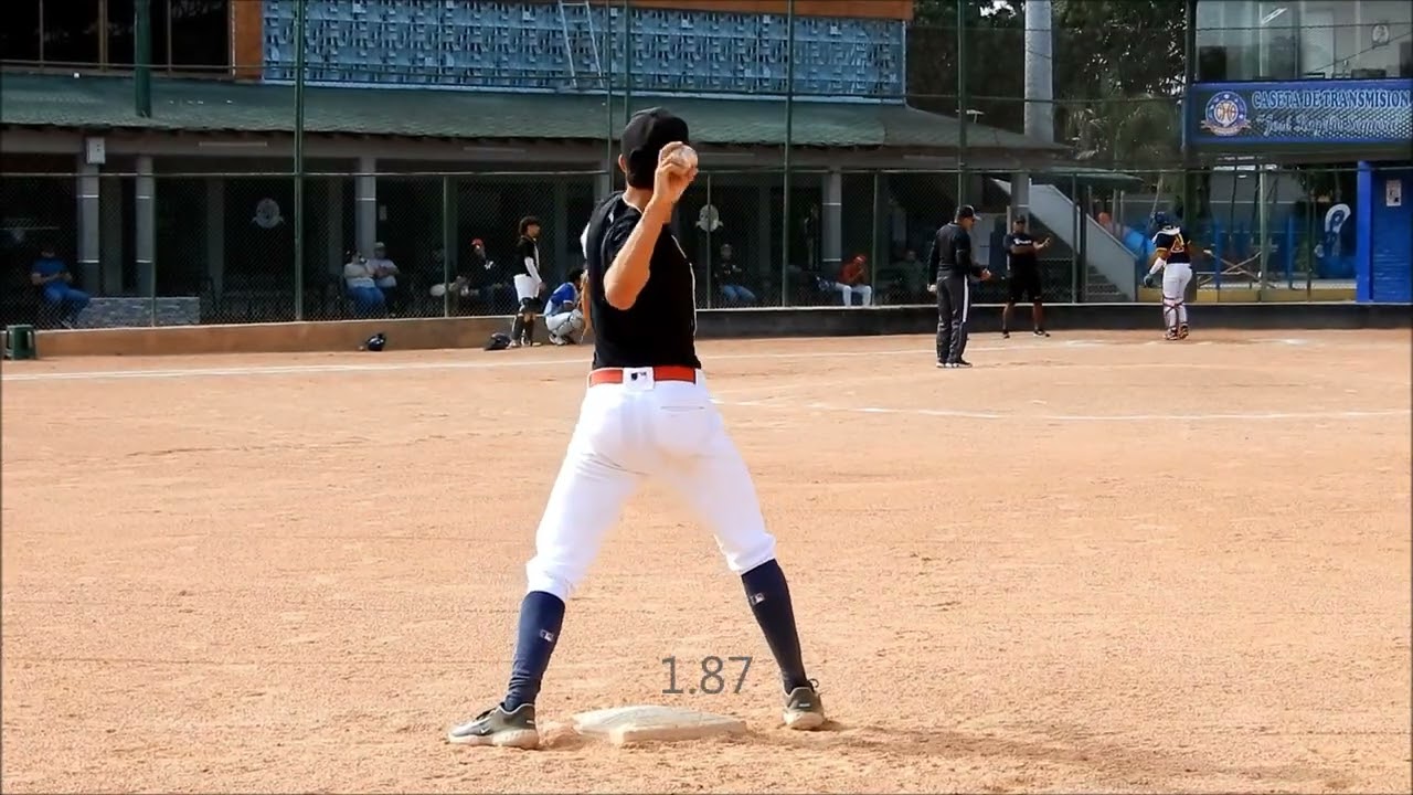 55 Jesus Figueredo, Catcher