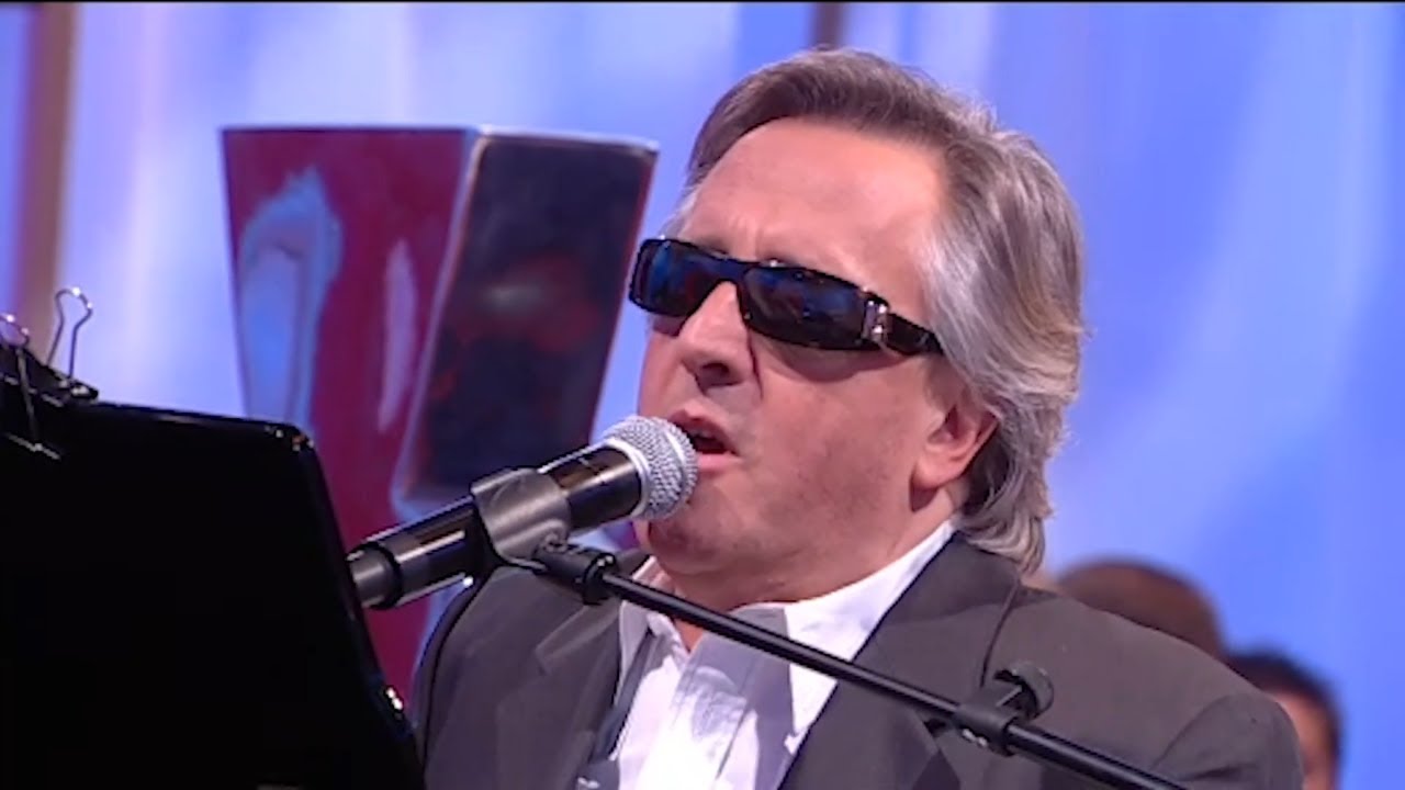 Johnny Hallyday  chanté par Gilbert Montagné