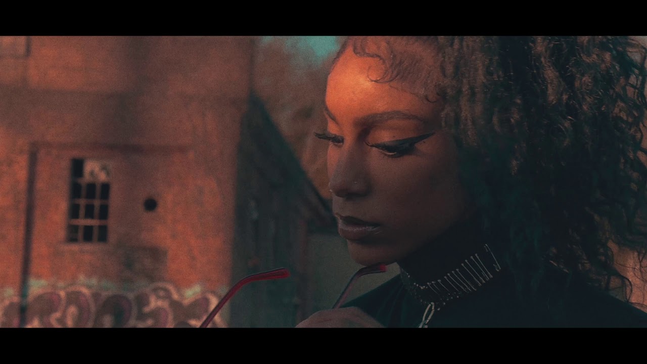 BOOTYCHAAAIN (AUNTY OKAAAY) - HOT GREASE SHOT BY MOSHPITDMV