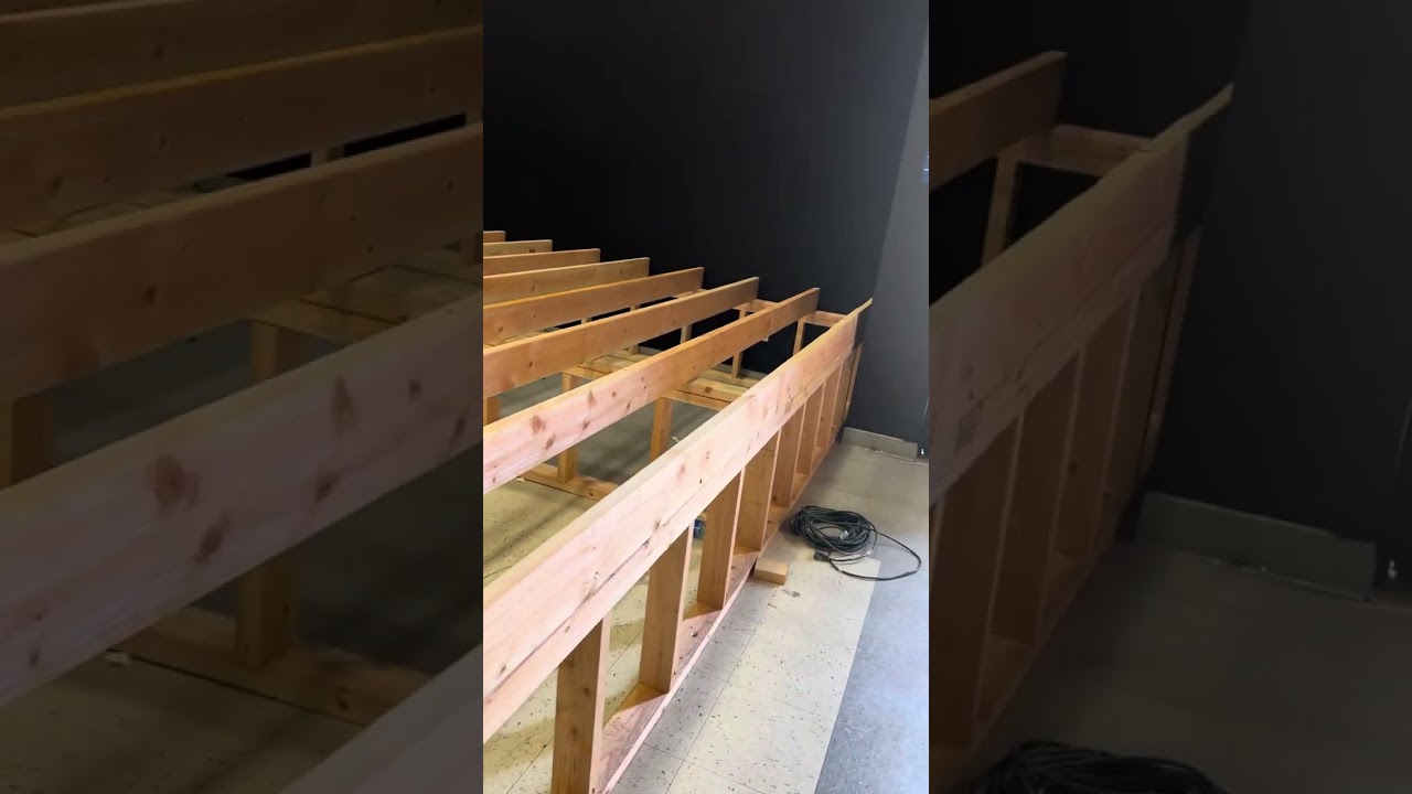 ￼ La plataforma del altar trabajando con madera 2 × 4 y 2x6￼ inspecciónalo