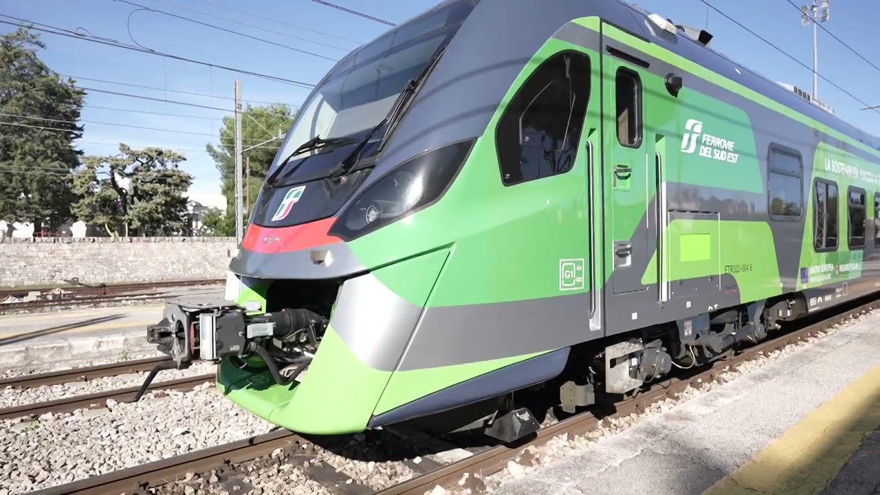 Treno Bari-Taranto, entra in servizio il primo convoglio elettrico Fse