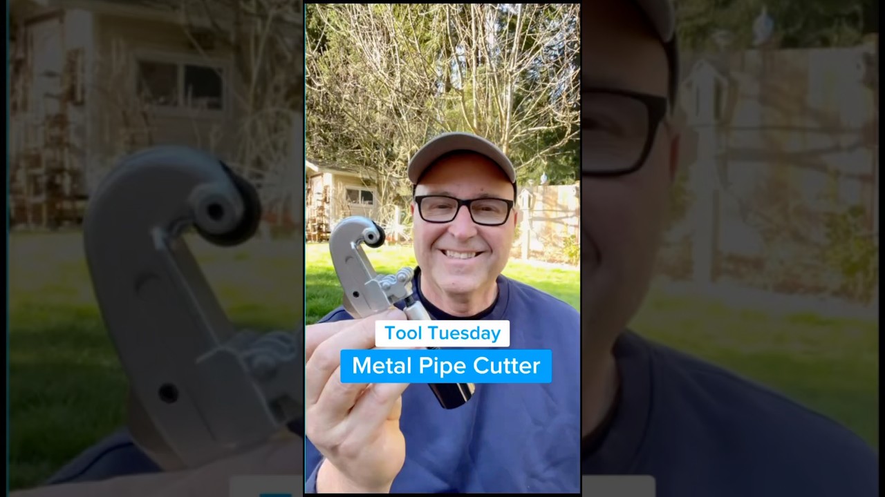 How to Use a Metal Pipe Cutter