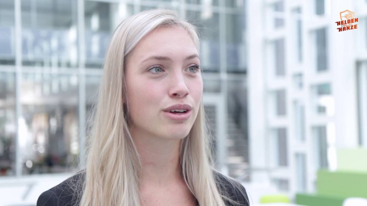 Helden van de Hanze: Akke Marije Marinus, Holland's Next Top Model!