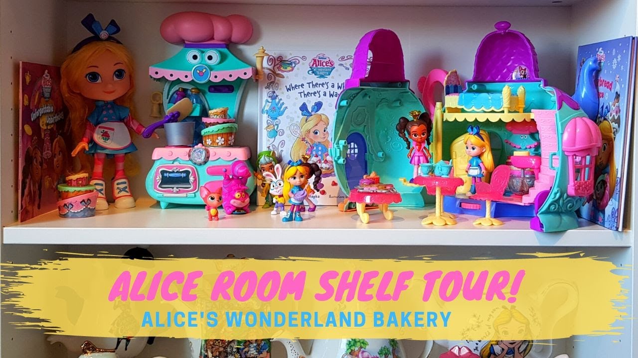 Alice Room Shelf Tour!! Alice's Bakery Items!