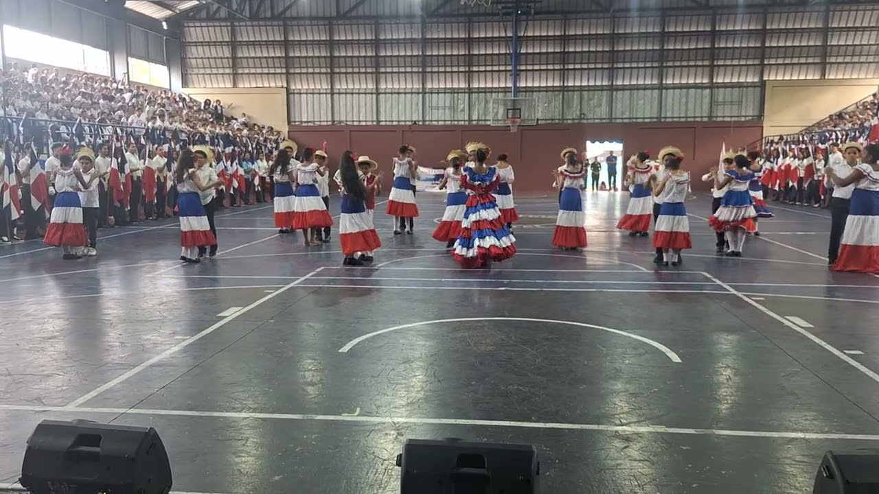Coreografía Más Dominicana de Milly Quezada.