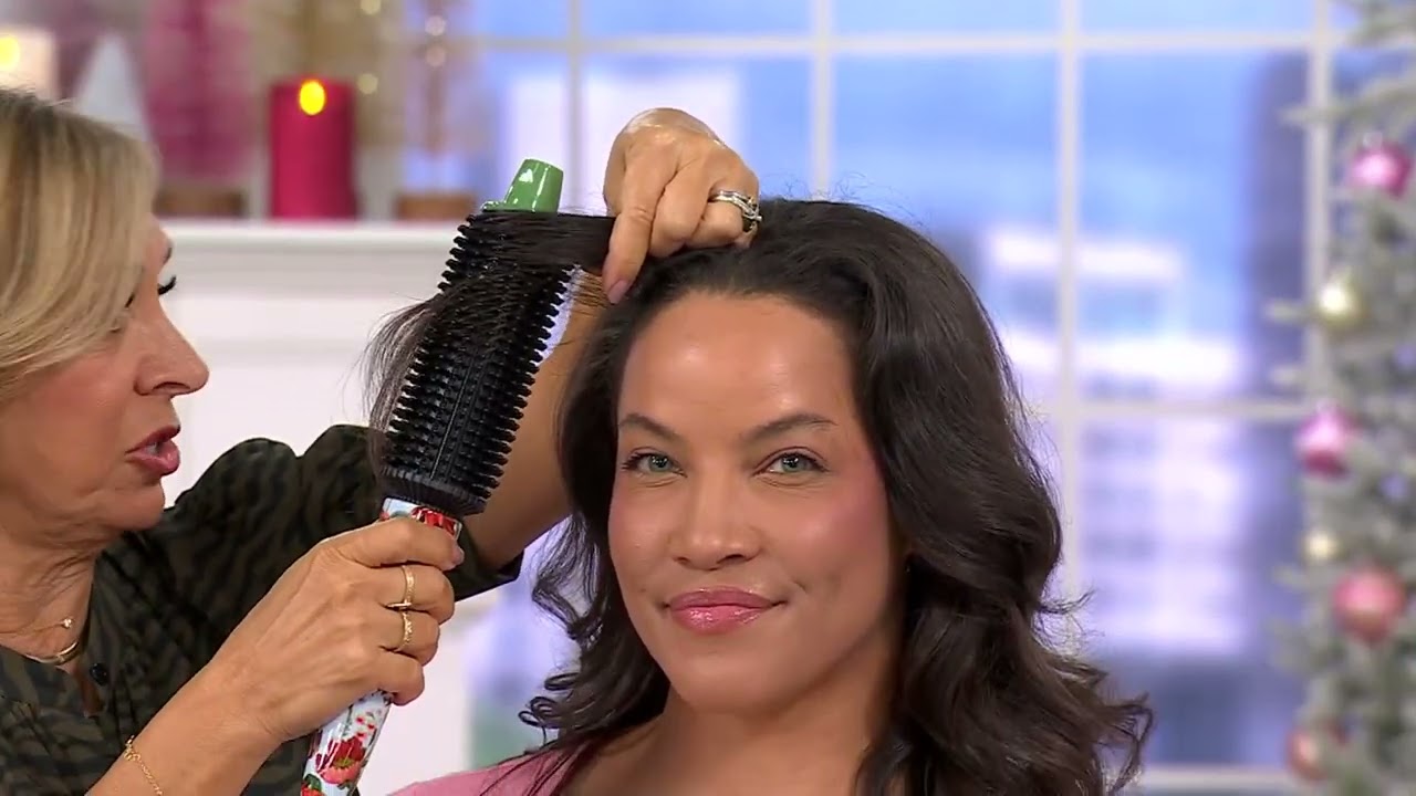 Calista Perfecter Pro Heated Round Brush with Storage Bag on QVC