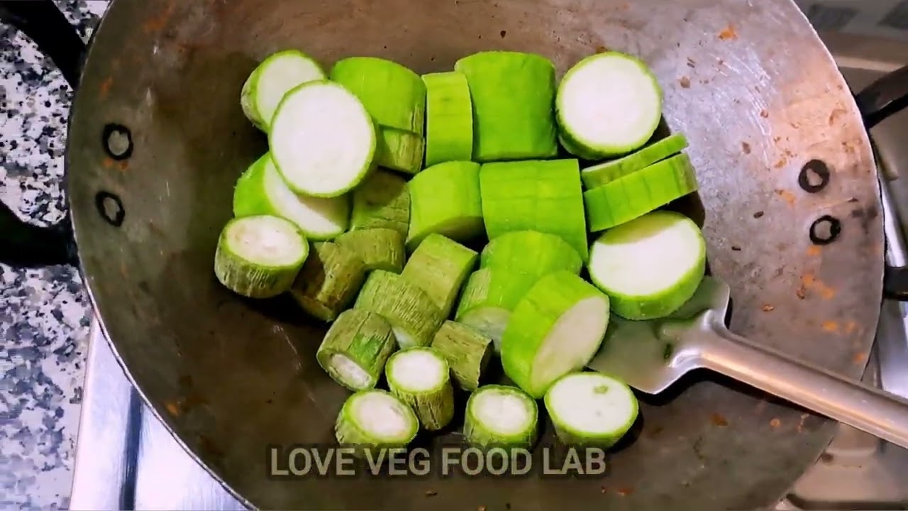 तुरई कीयूनिक चटनी