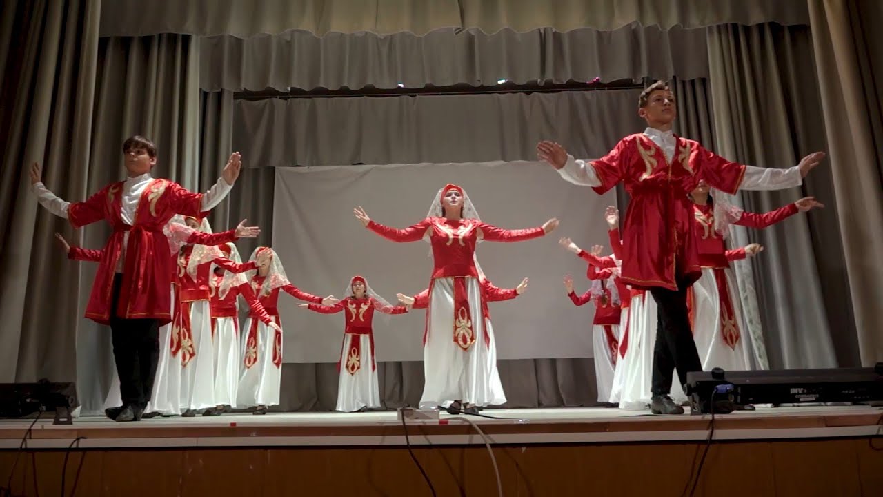 Армянский танец 