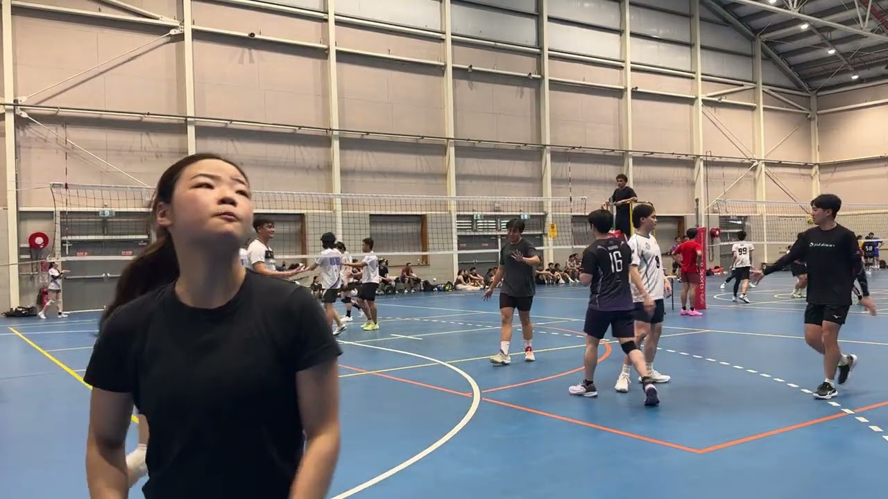 14/12/2025 Sparrows Christmas Weekend Semi Finals