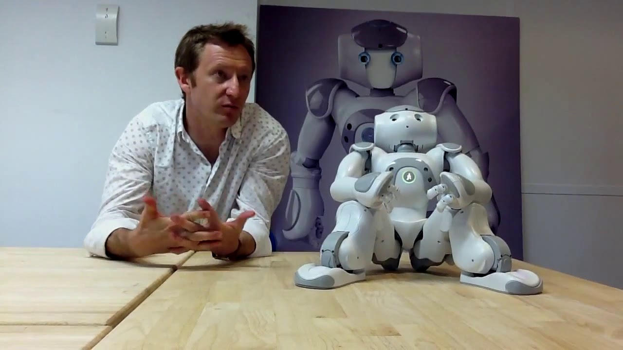 Nao est un robot humanoide concu par la societe francaise Aldebaran xvhfzo