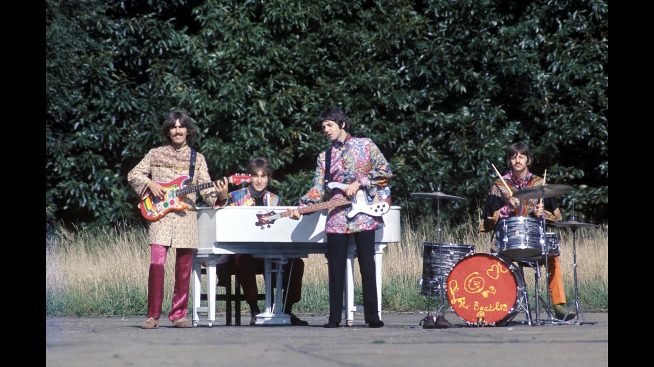 The Beatles  - I Am The Walrus