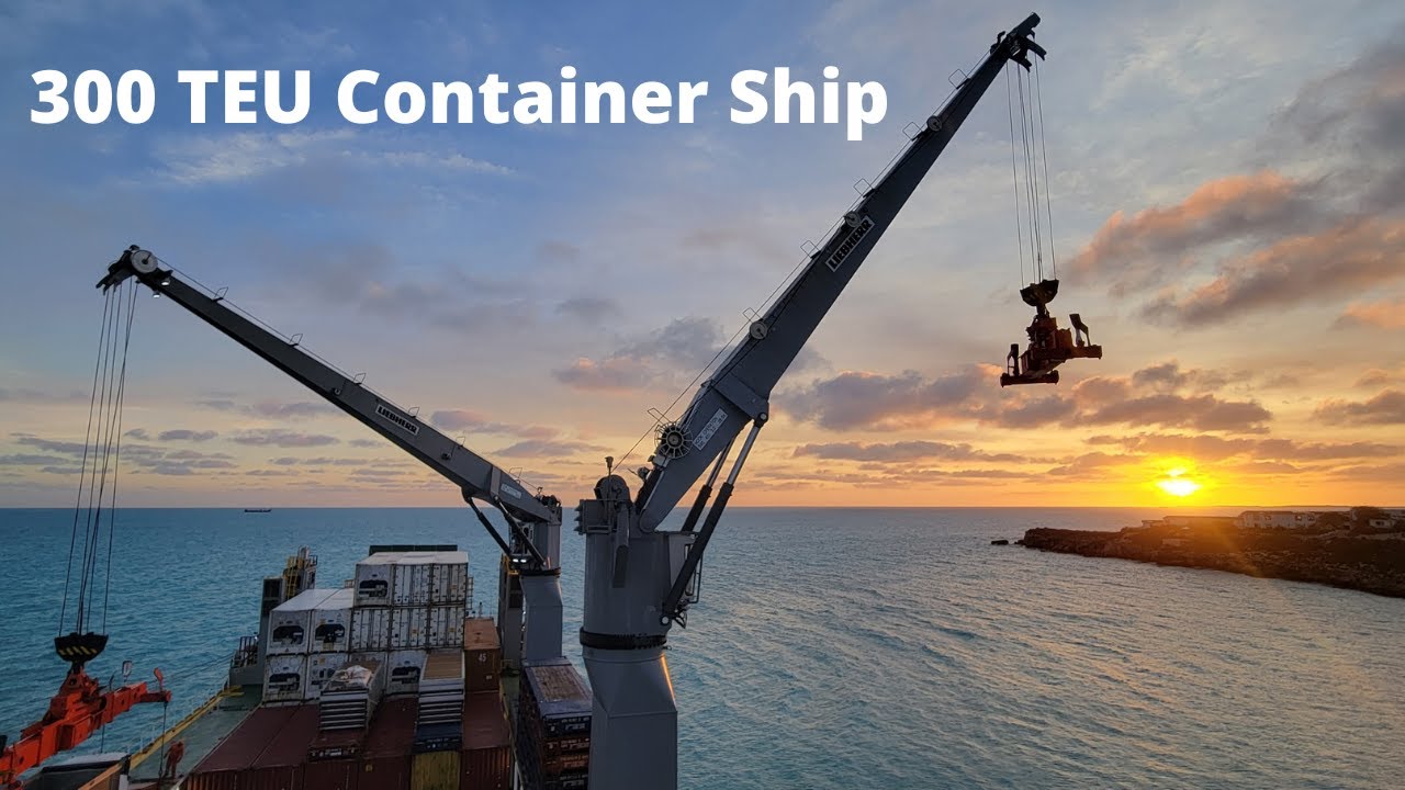 1 Week on a 300 TEU Container Ship