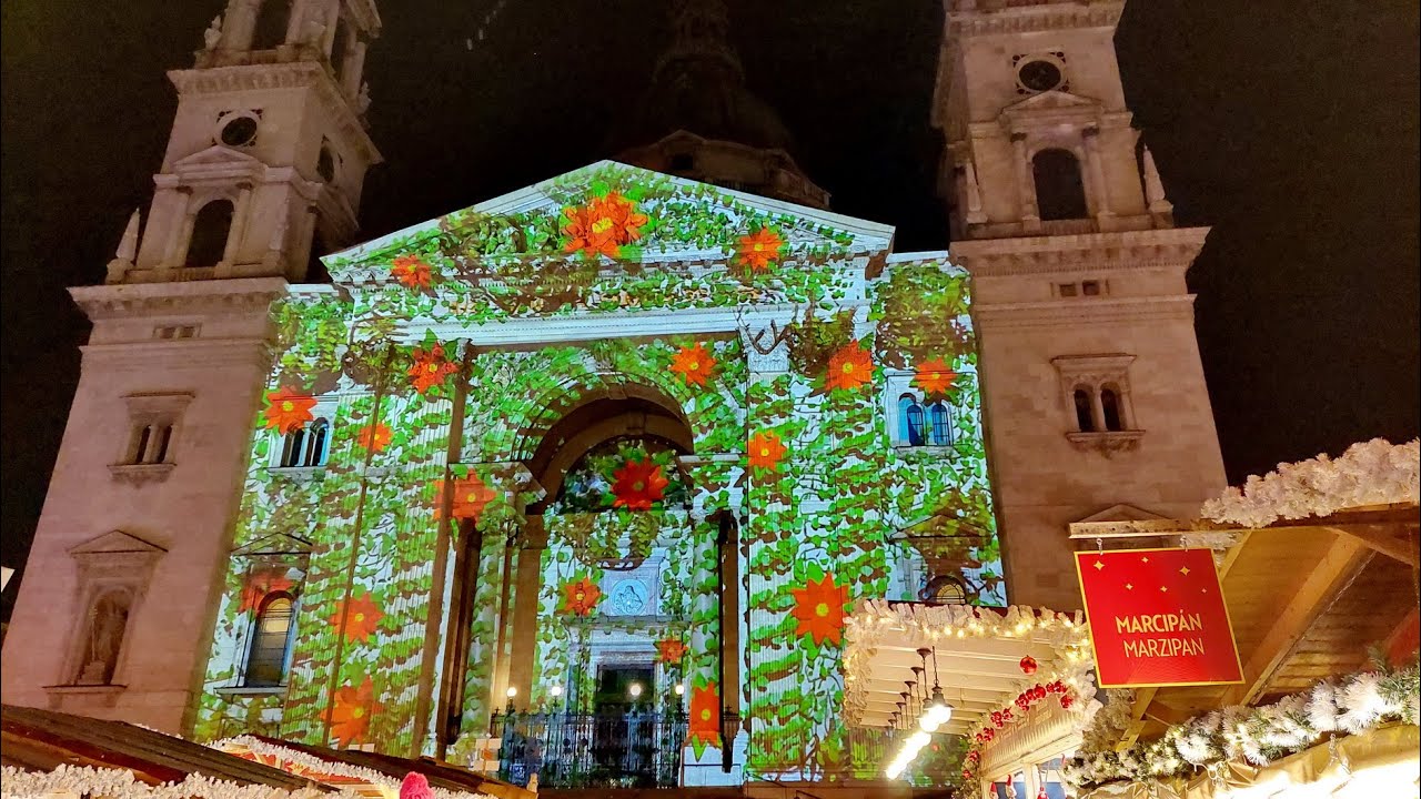 AMAZING St. Stephen's Basilica LIGHT SHOW - BUDAPEST (December 2025)