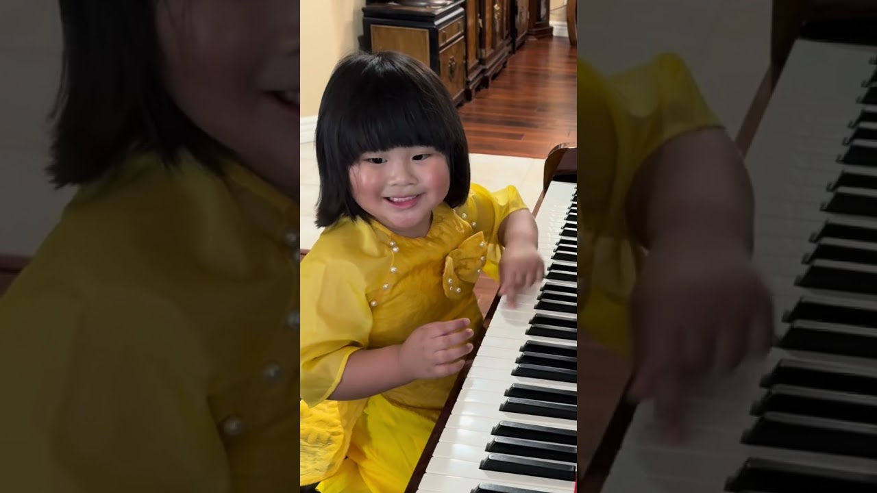 TÌNH YÊU CỦA MẸ CHA _St: tadientran #nhachaymoingay #music #cutebaby #socute #sopretty #youtube 