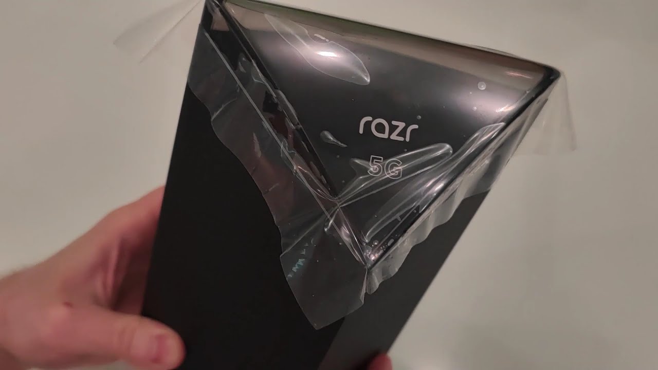 Motorola RAZR 5G 2020 - НУ ТАКОЕ...