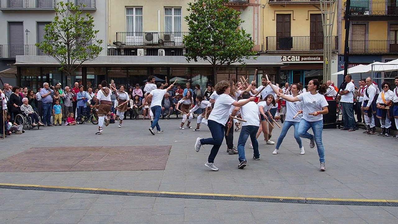 25è aniversari dels Bastoners i Grallers de l’Esbart Olot