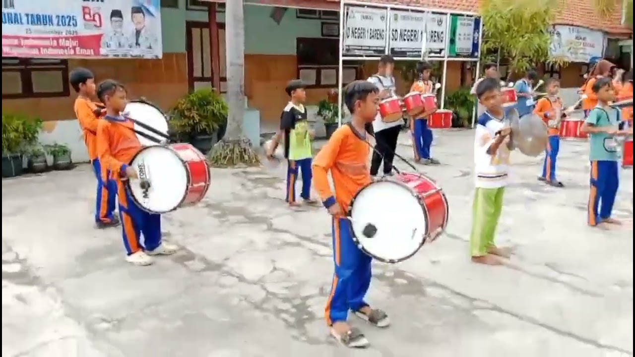 Latihan drumband menyambut ramadhan 1447 H