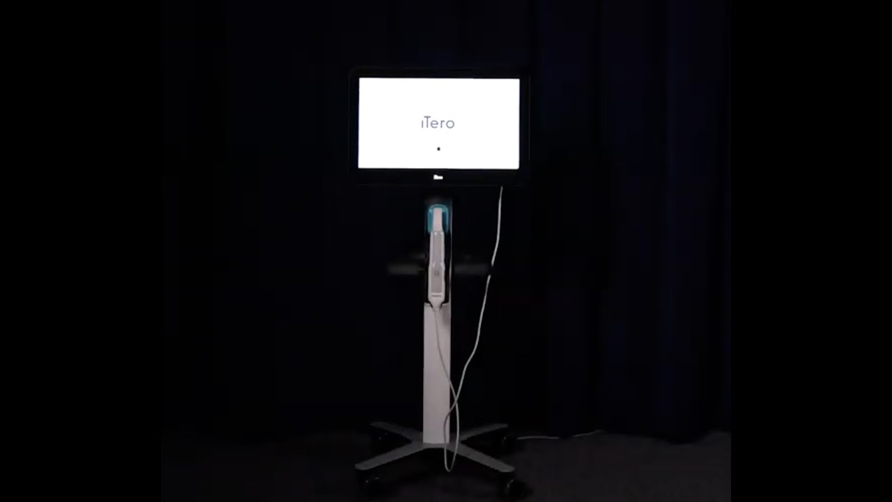 Take a closer look at the iTero Element Plus