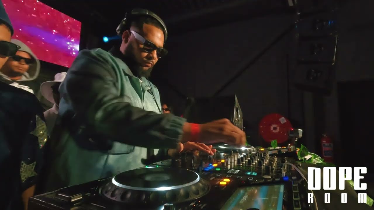 Dope Room - LVTZ - Live Set - EP8 - Costume Edition