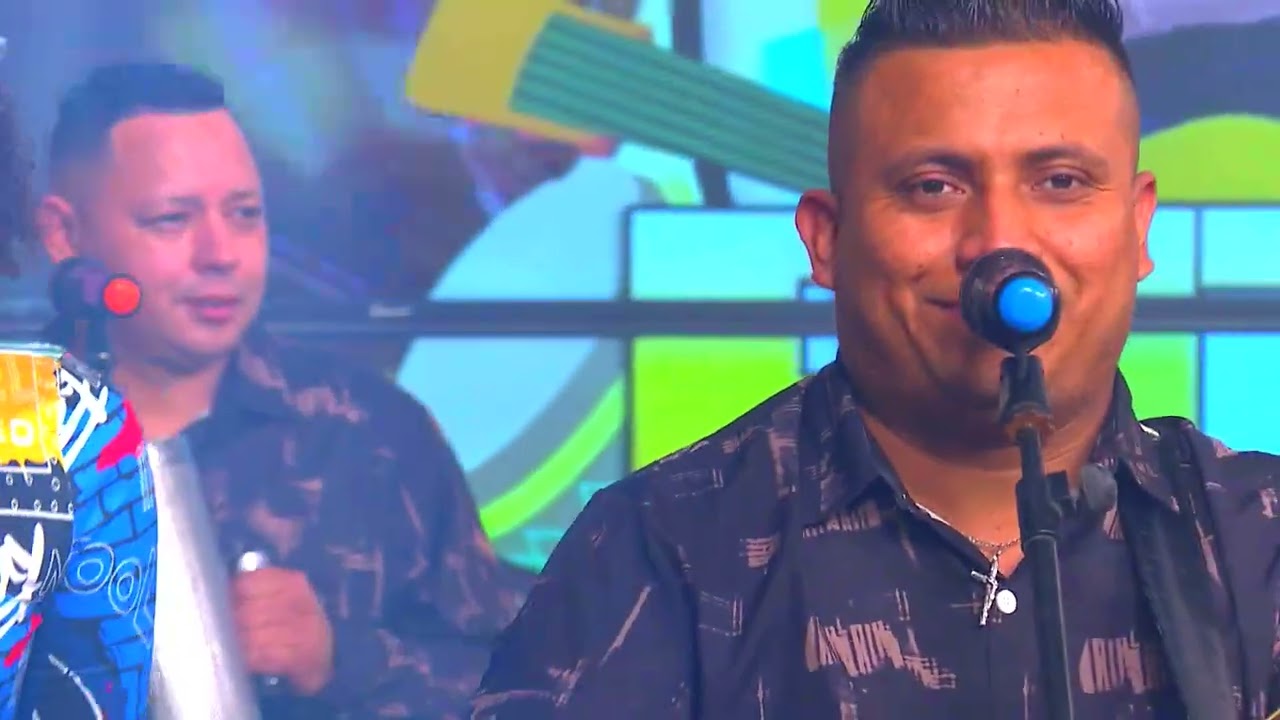 ME PREGUNTARON A MI, LOS RAZOS DEL SUR, EN VIVO RITMO CATRACHO