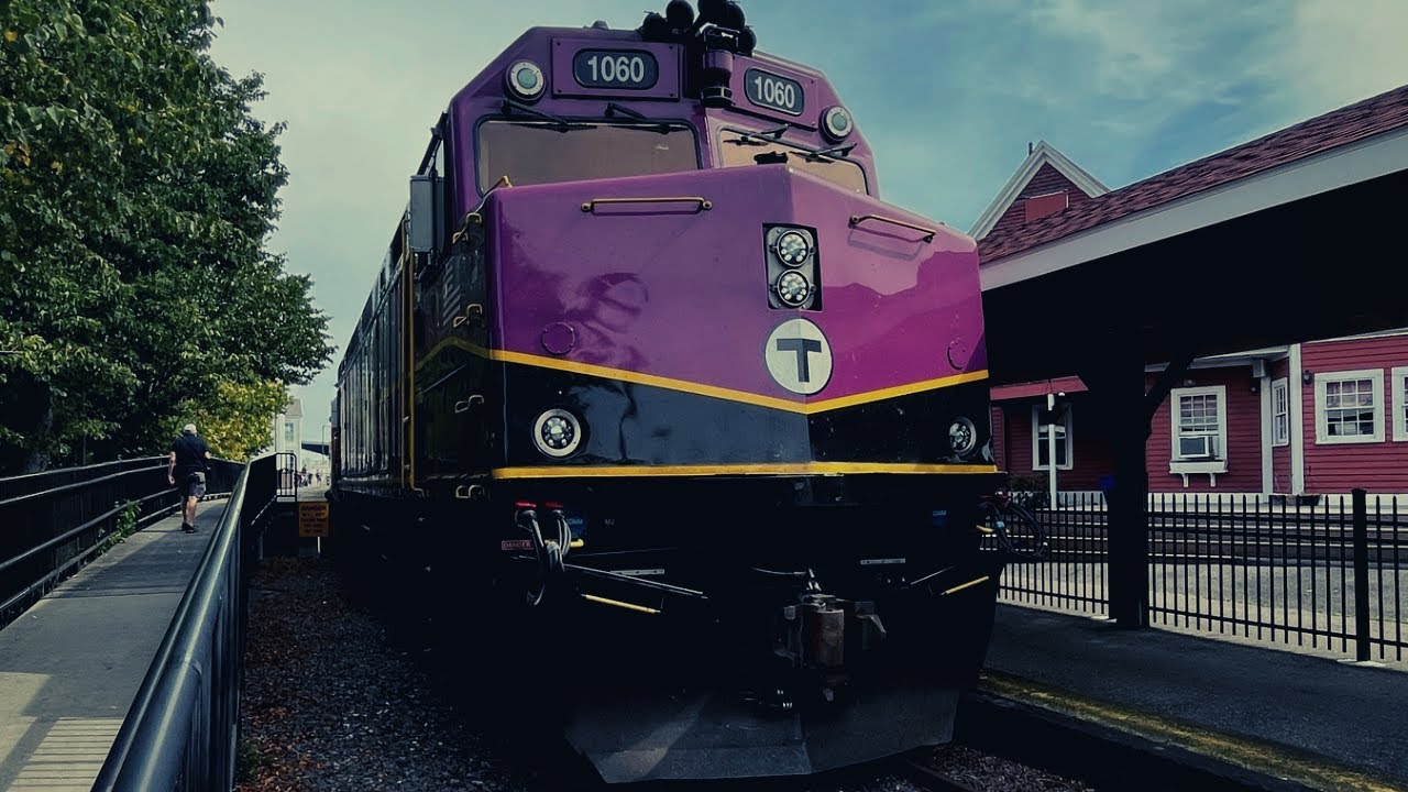 Riding the CAPE Flyer Train • Boston to Hyannis