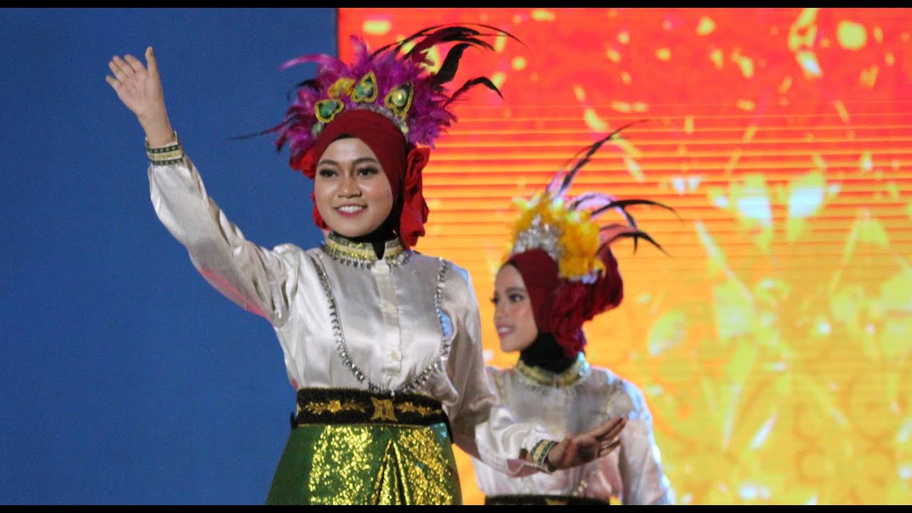 ACEH PERKUSI 2022 - TARI KREASI PEUBEUDOH - KOMUNITAS SALEUM FEAT GEUREDHAM PASEE (OPENING)