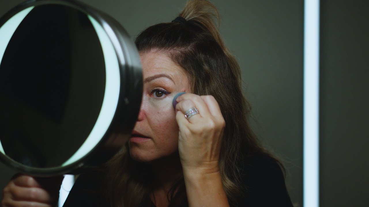 Keep Your Eyes Plump And Fresh With This Concealer Tip