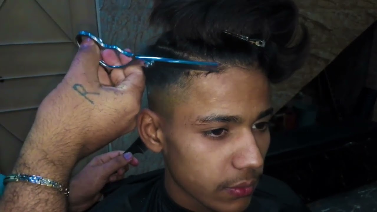 🇦🇨🇦🇨💈High fade hair cutting is customer demand💈✂️ very nice looking subscribe to my YouTube channel 