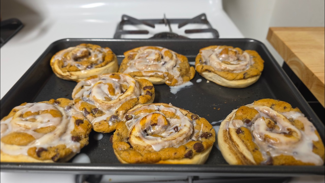 You Won't Believe These Cookie Cinnamon Rolls!