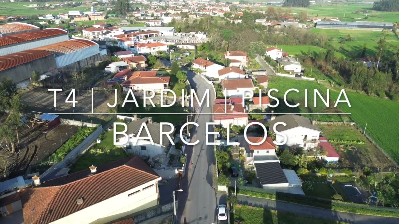 T4 com logradouro e piscina Milhotães