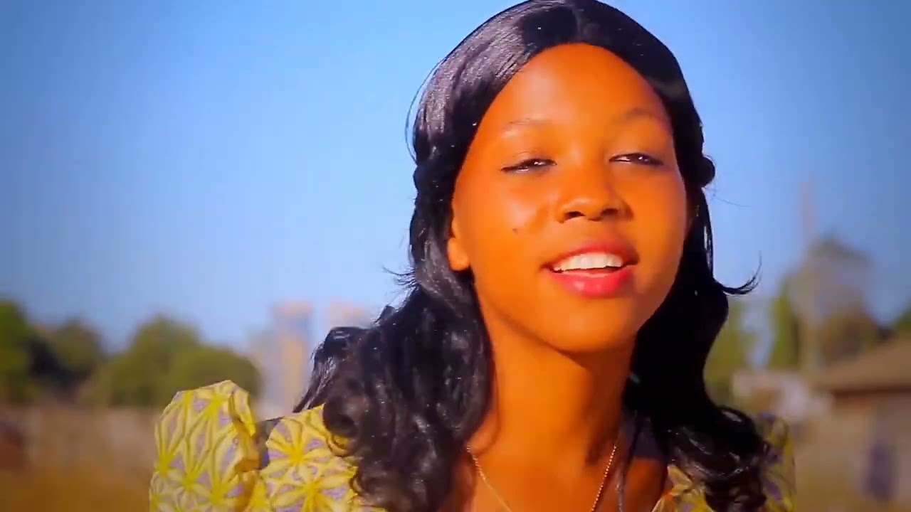 ISAYA MTEULE - MUNGU YUPO officiall Video( 0753985056 / 0627188301)