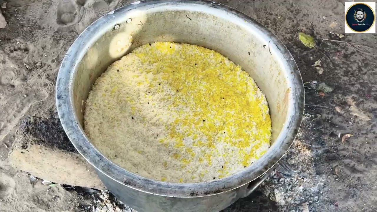 👉 20 KG Biryani in 20 Minutes 😱 | Odia Picnic Cooking . Hidden Sea beach 🏖️ puri 