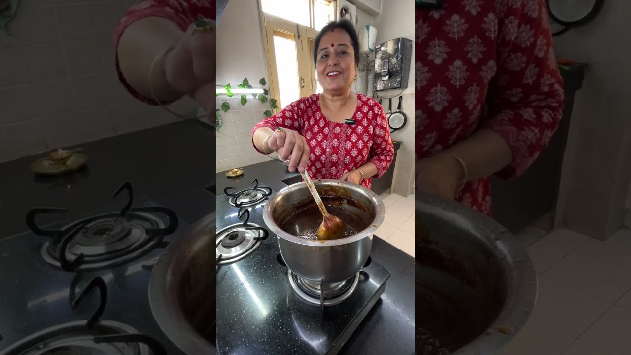Imli ki khatti meethi chutney-1 बार बनाकर सालों साल चलाने का सीक्रेट तरीका