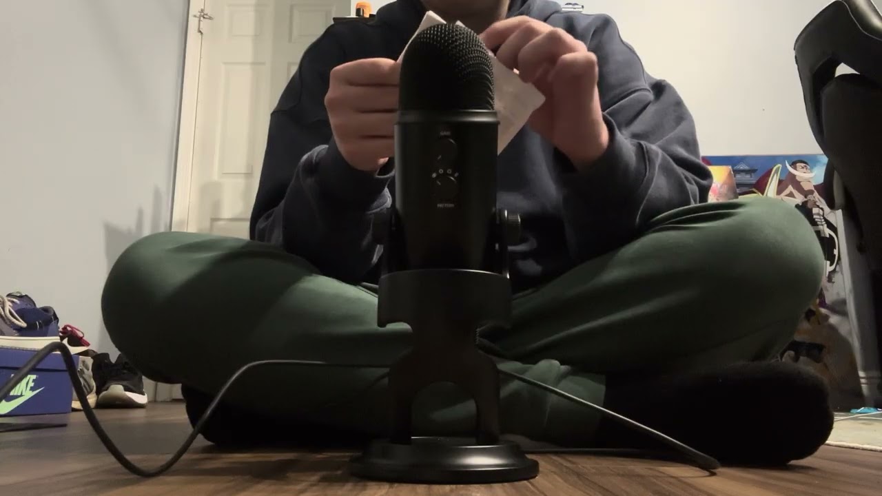 calm lil asmr, experimenting with some sounds (no talking)
