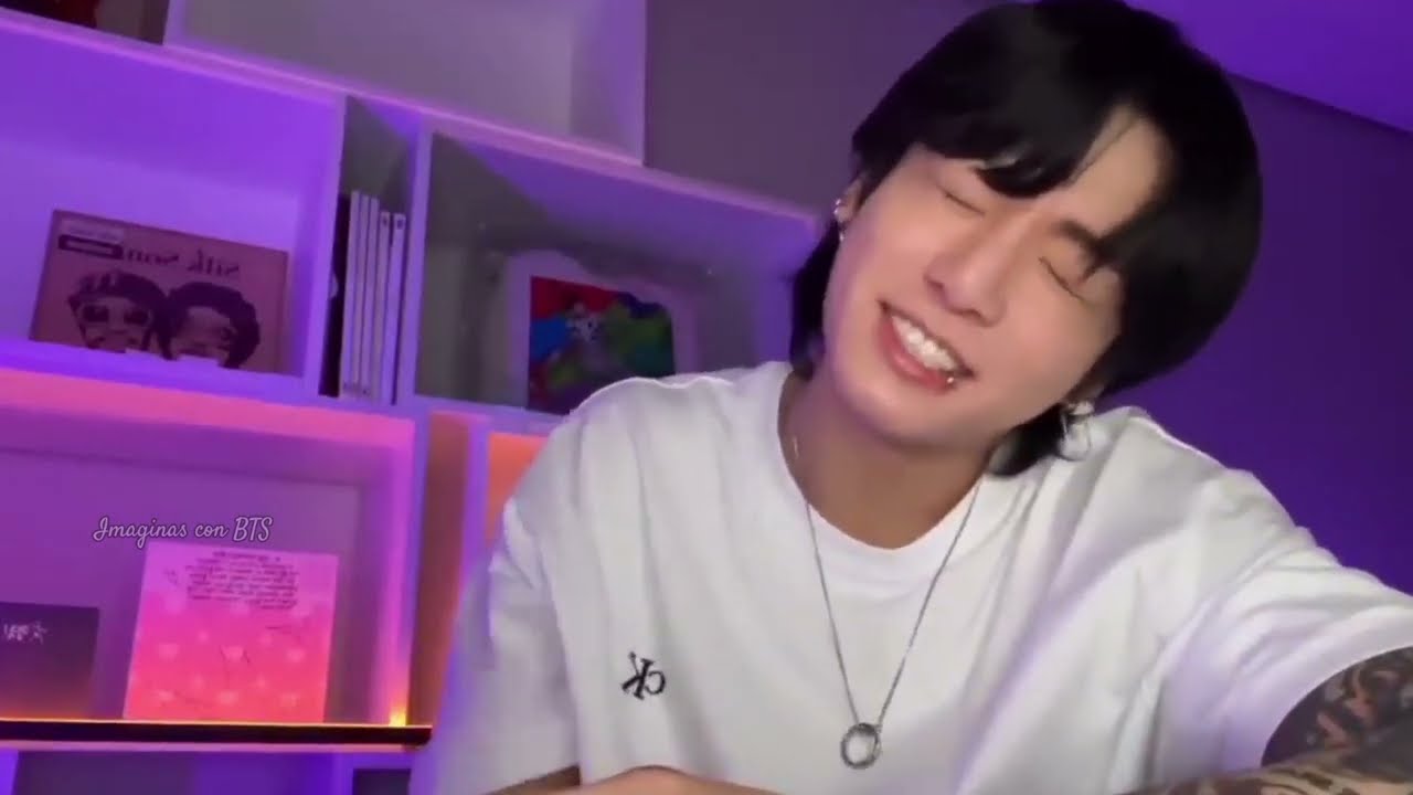 Imagina con Jungkook | Es tu mejor amigo pero siempre está tirándote indirectas... 8