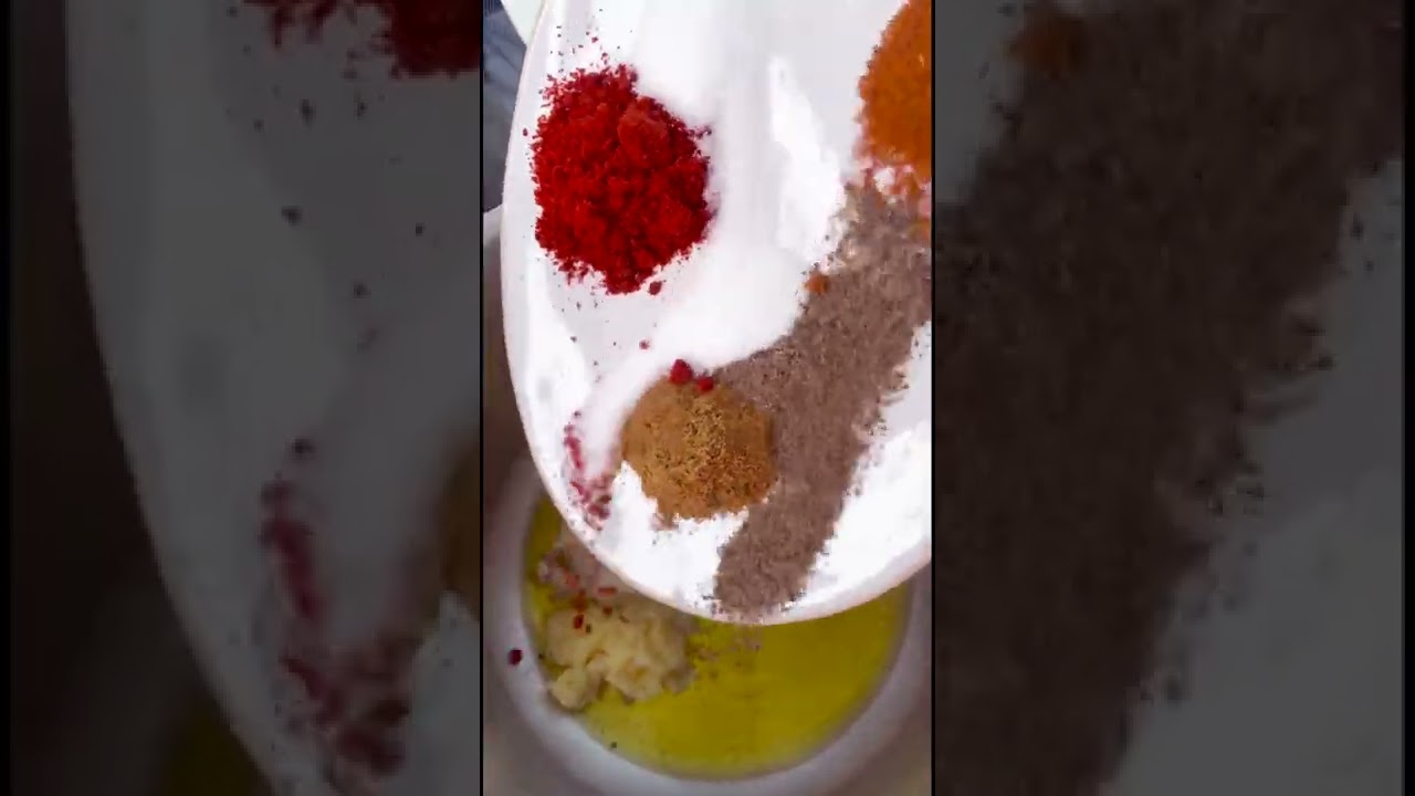 البقولة او ((الخبيزة ))على الطريقة المغربية التقليدية غاية في اللذة! 😋👇