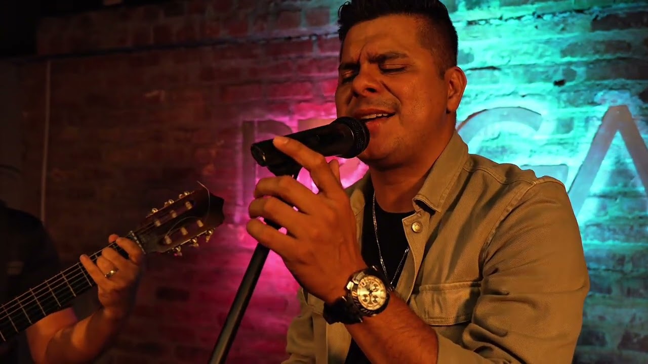 PRAGA LIVE SESSIONS - Jhonatan Díaz 