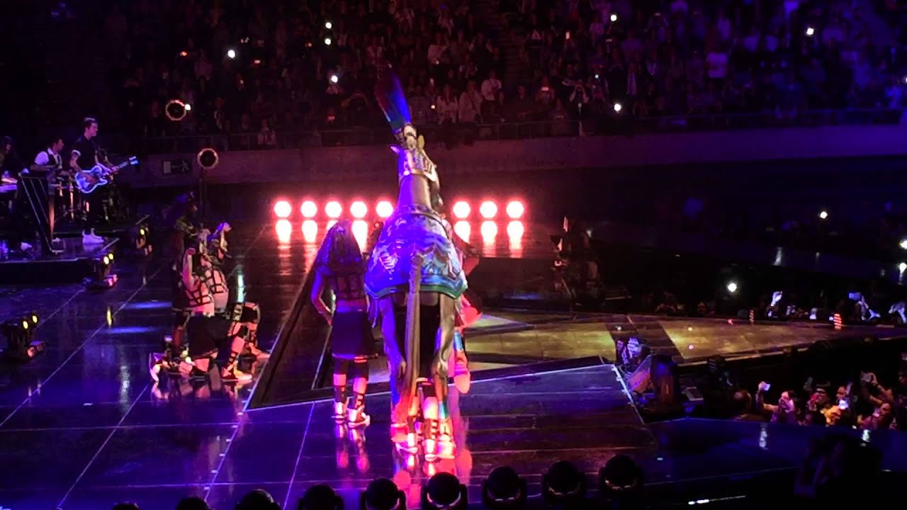 Katy Perry - Dark Horse Prismatic World Tour ( Palau Sant Jordi Barcelona 2015)