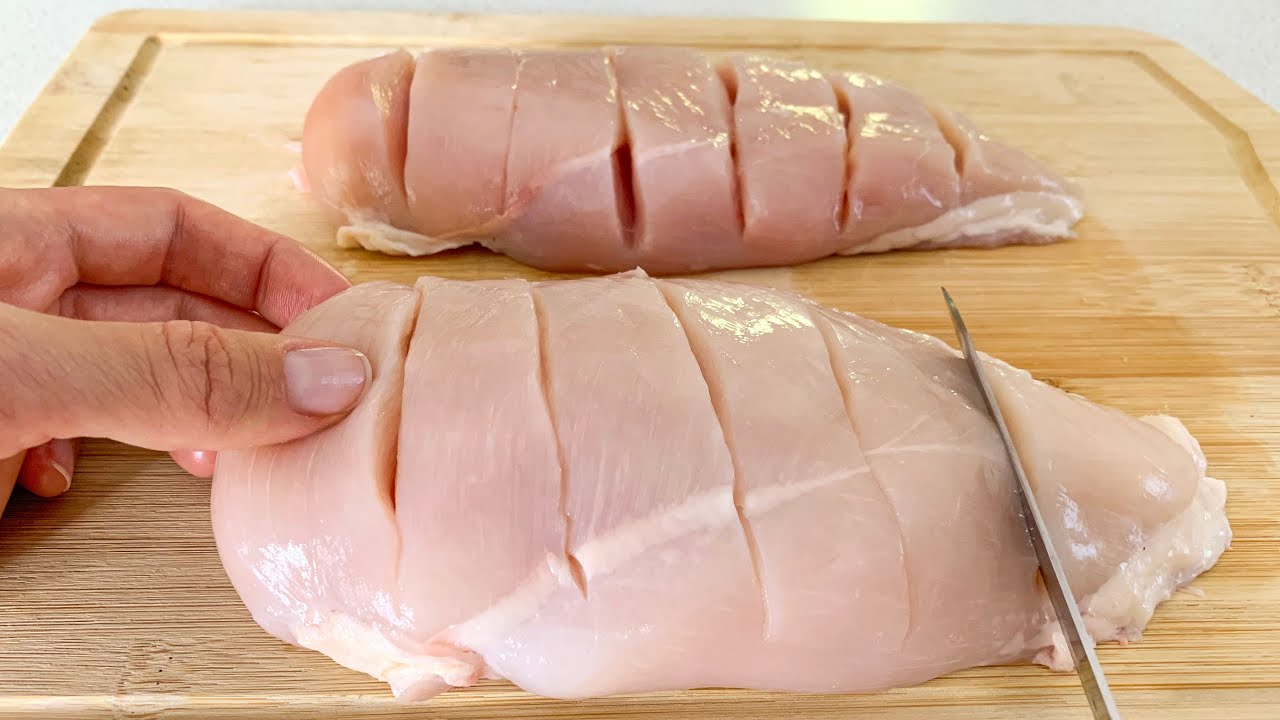 Это самая вкусная куриная грудка, которую я когда-либо елa! Легкий и дешевый рецепт!