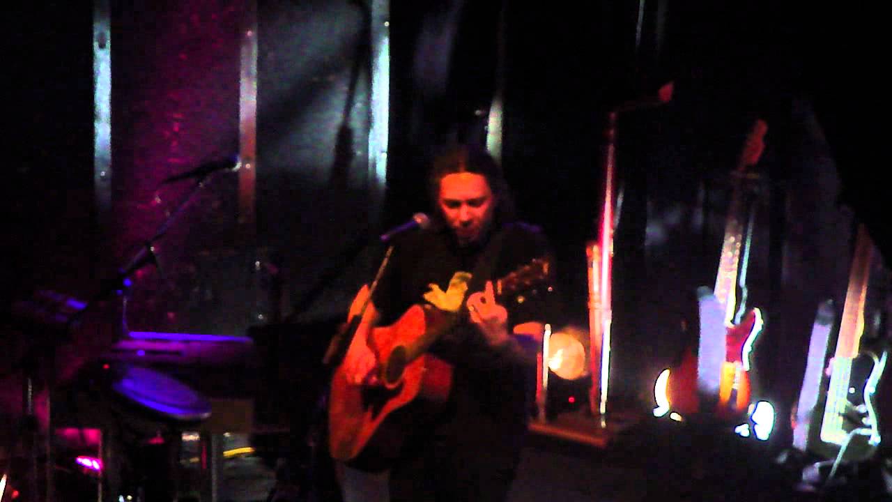 O KOSMOS P ALLAZEI ALKINOOS-MYLOS THESSALONIKI