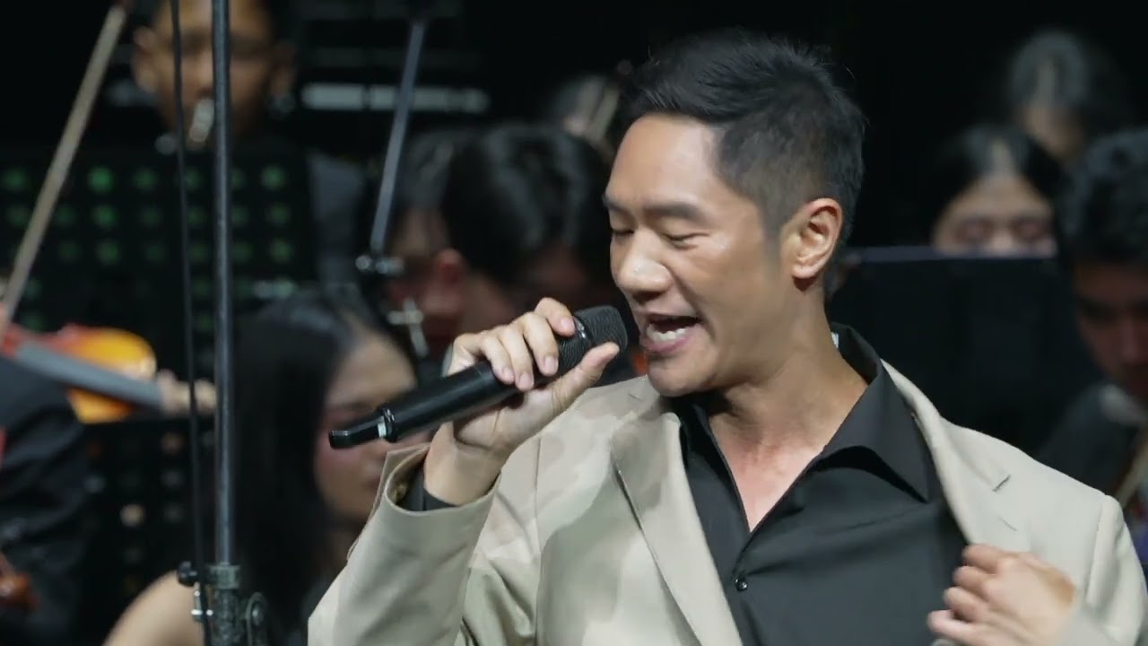 Way Back Into Love - Mint Ardhawadee & Art Vacation (Bangkok Charity Orchestra)