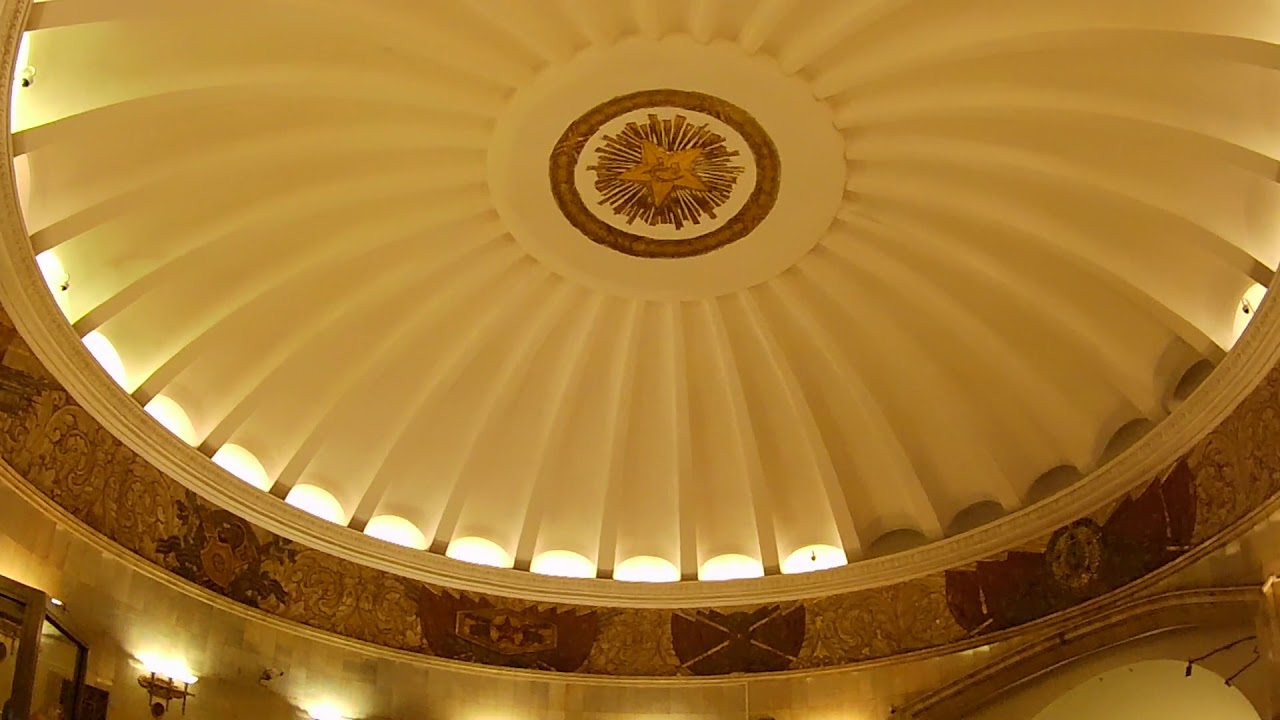 Kleiner Saal moskauer Metro