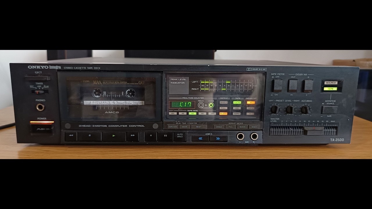 ONKYO Integra TA 2500